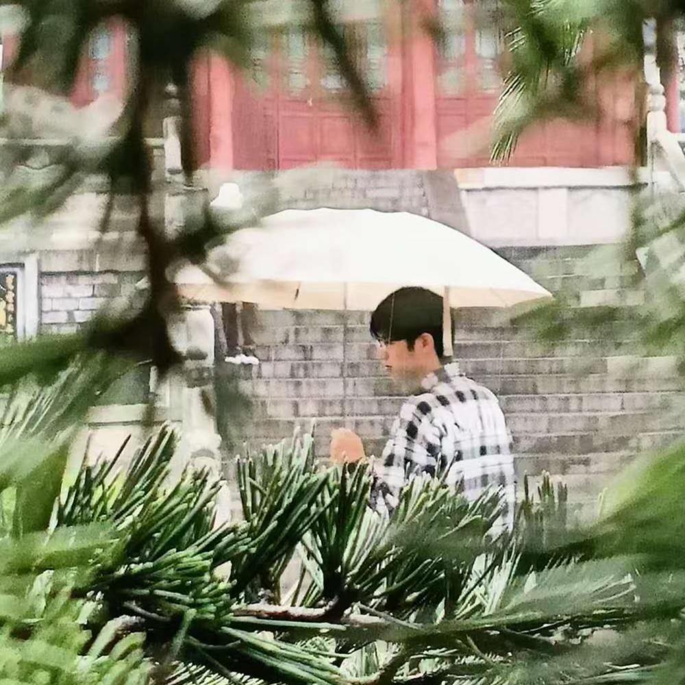 profile.jpg